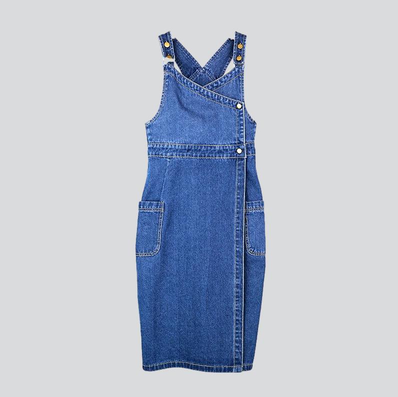 Sleeveless slit denim dress