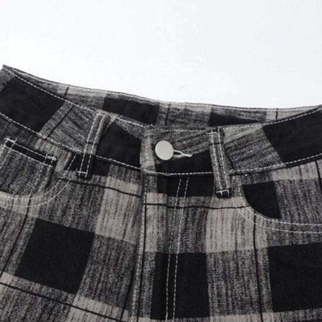 Dark checkered women baggy jeans