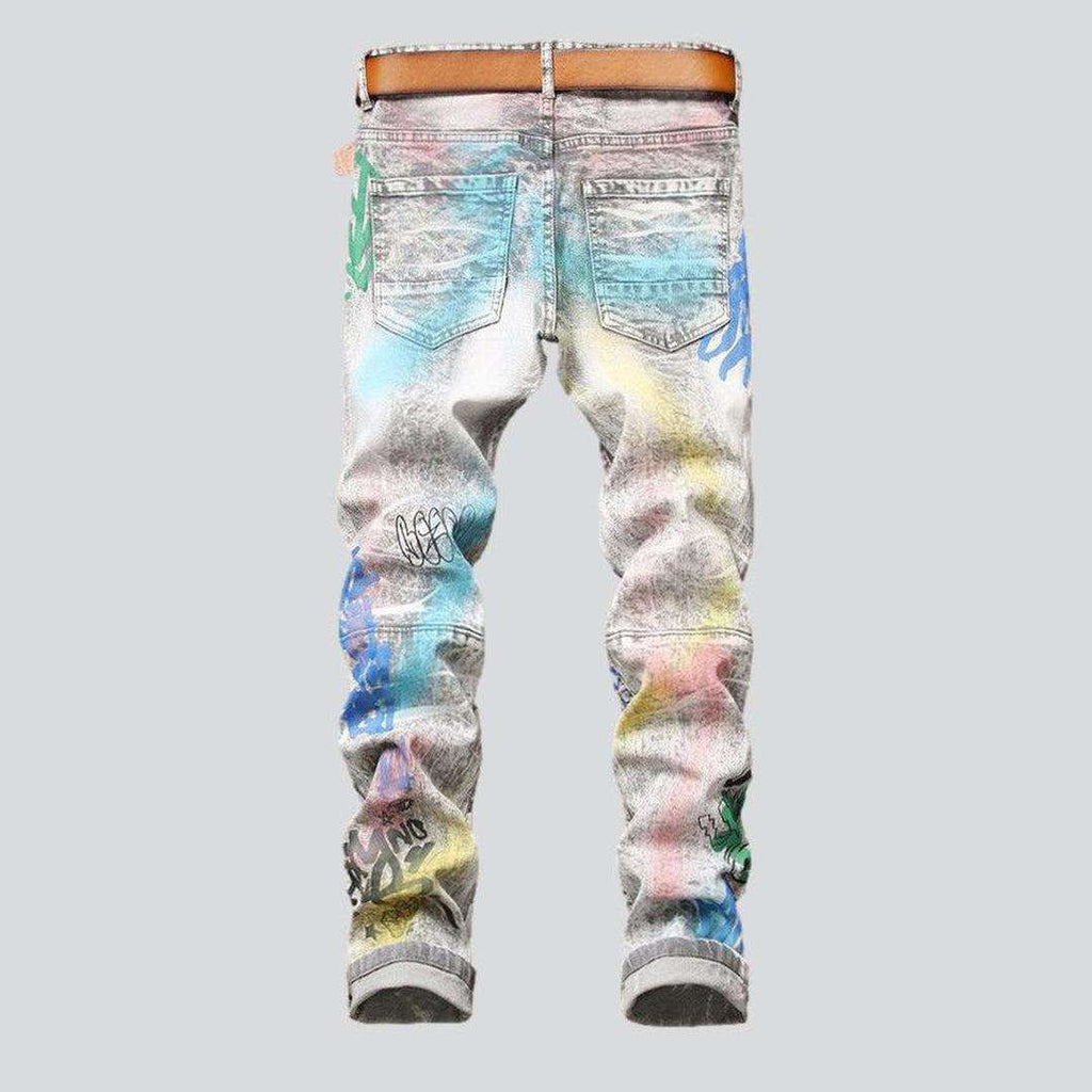 Color-painted grey men jeans