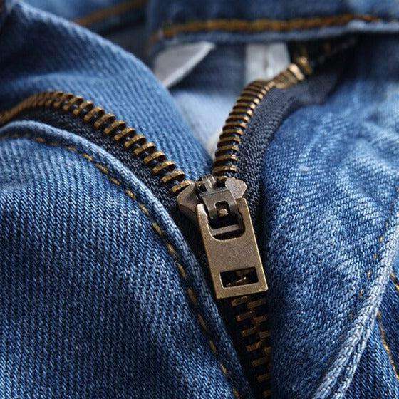 Jeans mit Badge-Stickerei für Herren