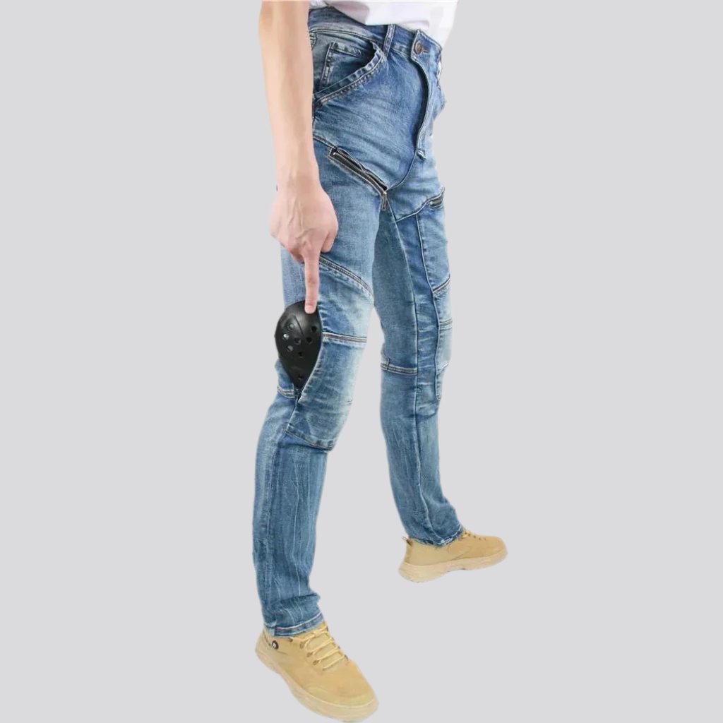 Knee-pads mid-waist men riding jeans