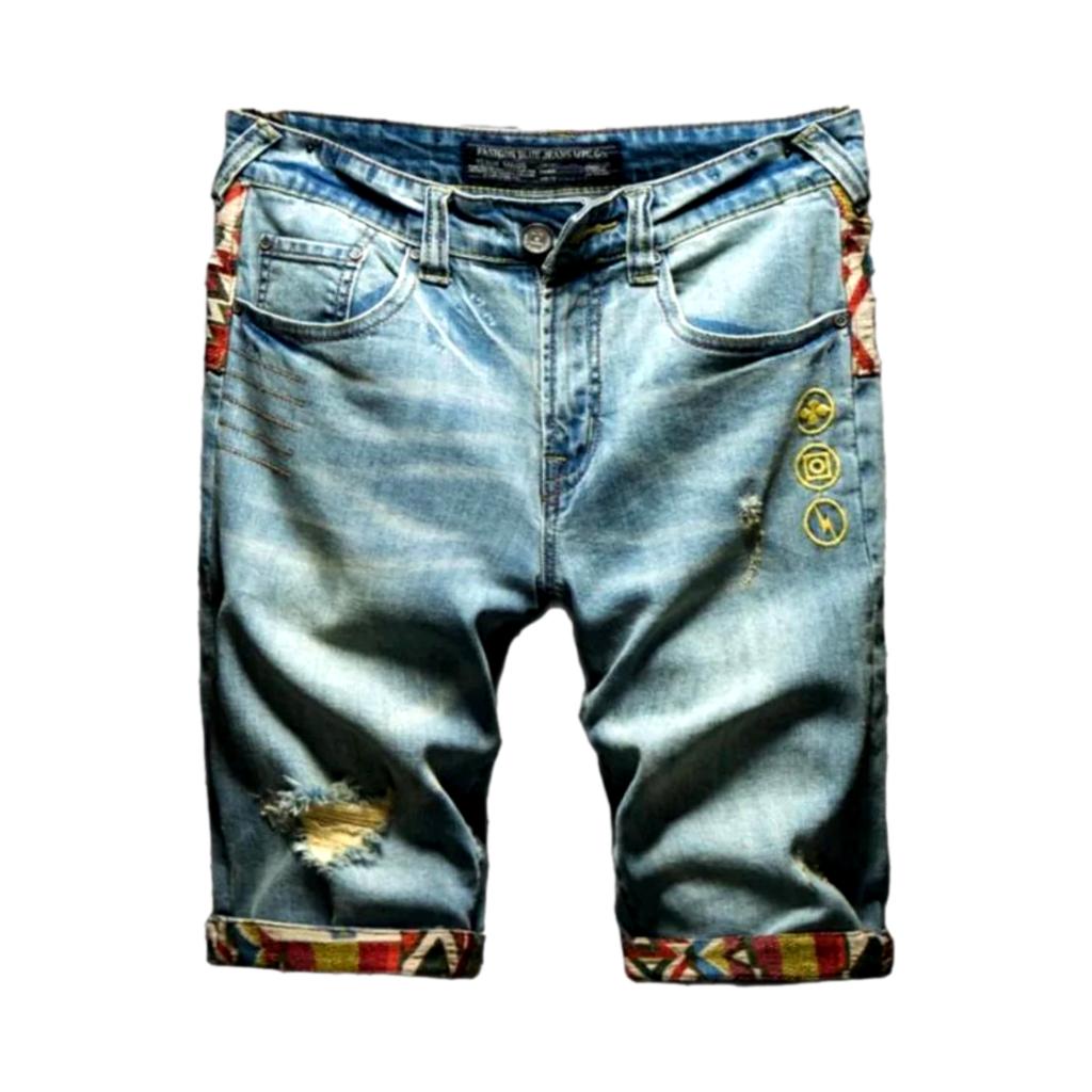 Shorts vaqueros rotos con bordado de adornos