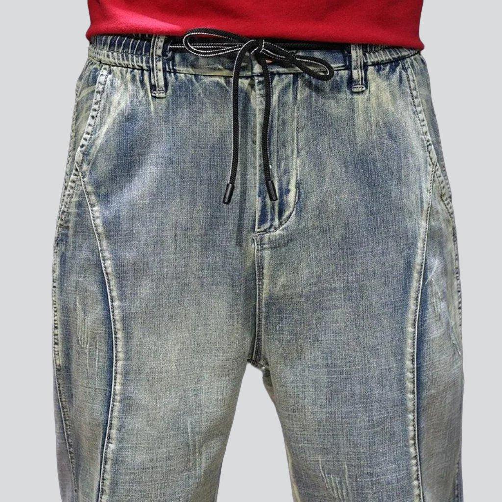 Retro look men denim joggers