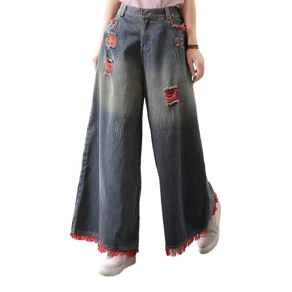 Red ripped women culottes jeans