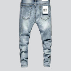 Zerrissene Röhrenjeans für Herren