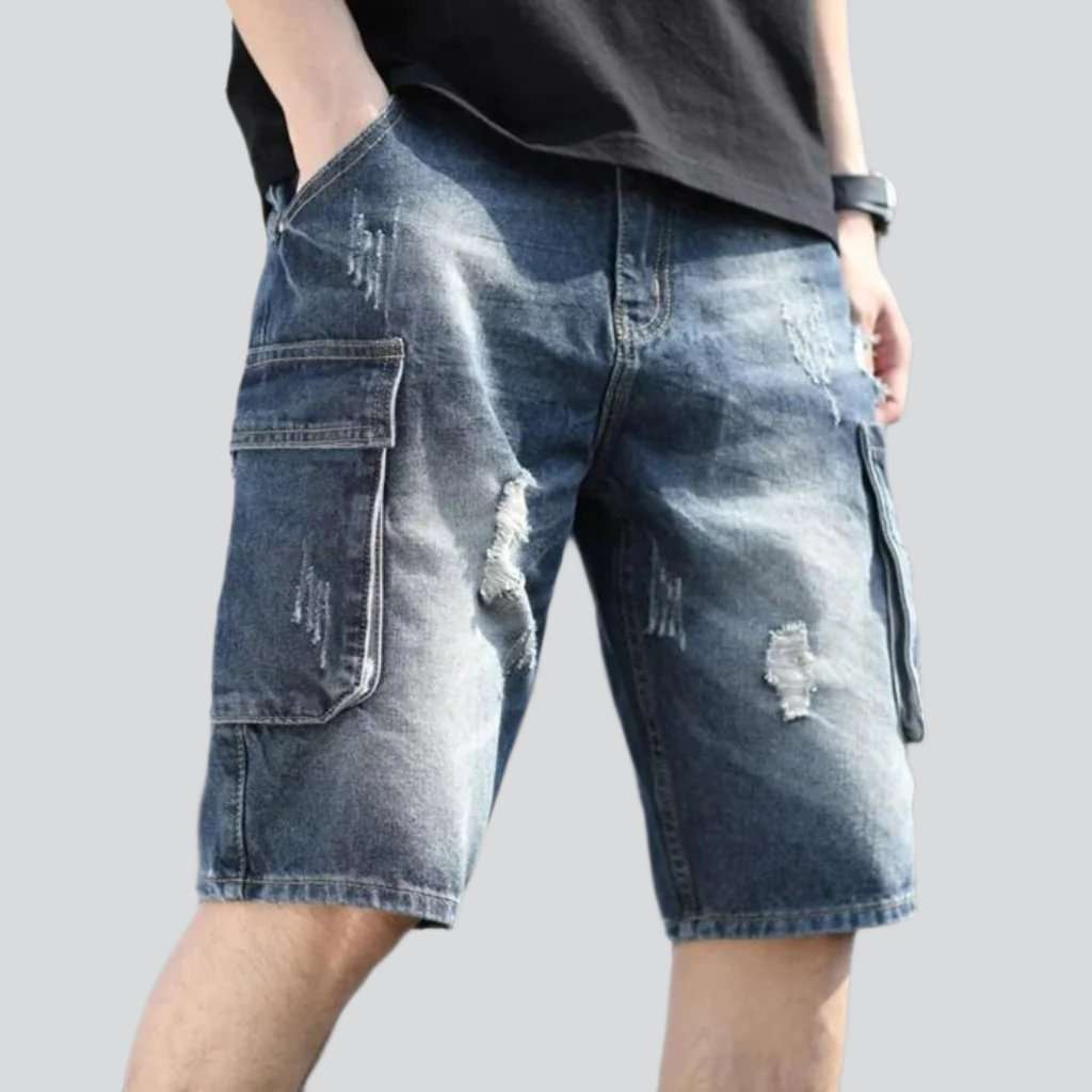 Zerrissene Cargo-Jeansshorts in Blau