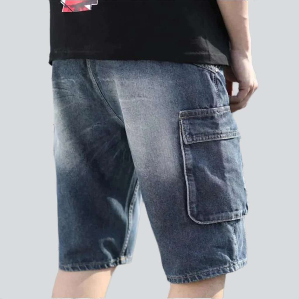 Zerrissene Cargo-Jeansshorts in Blau