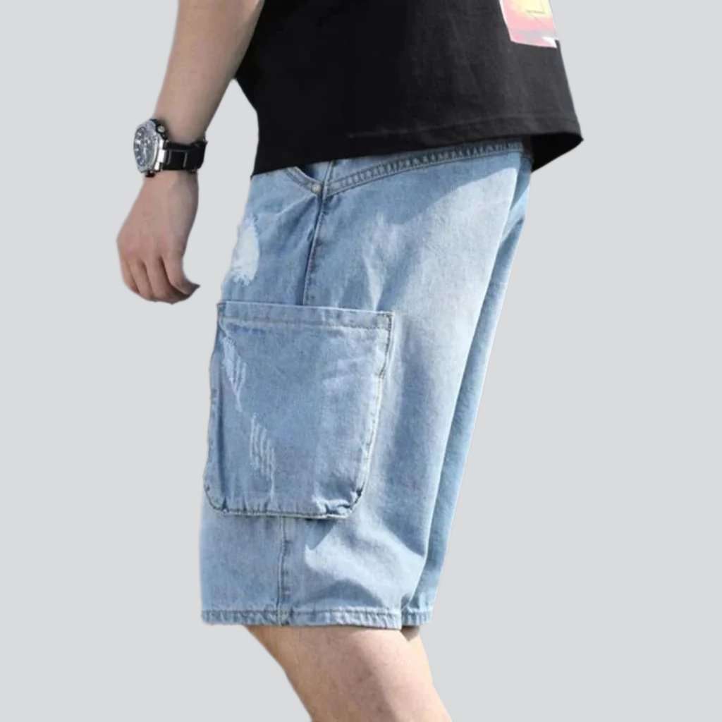 Zerrissene Cargo-Jeansshorts in Blau