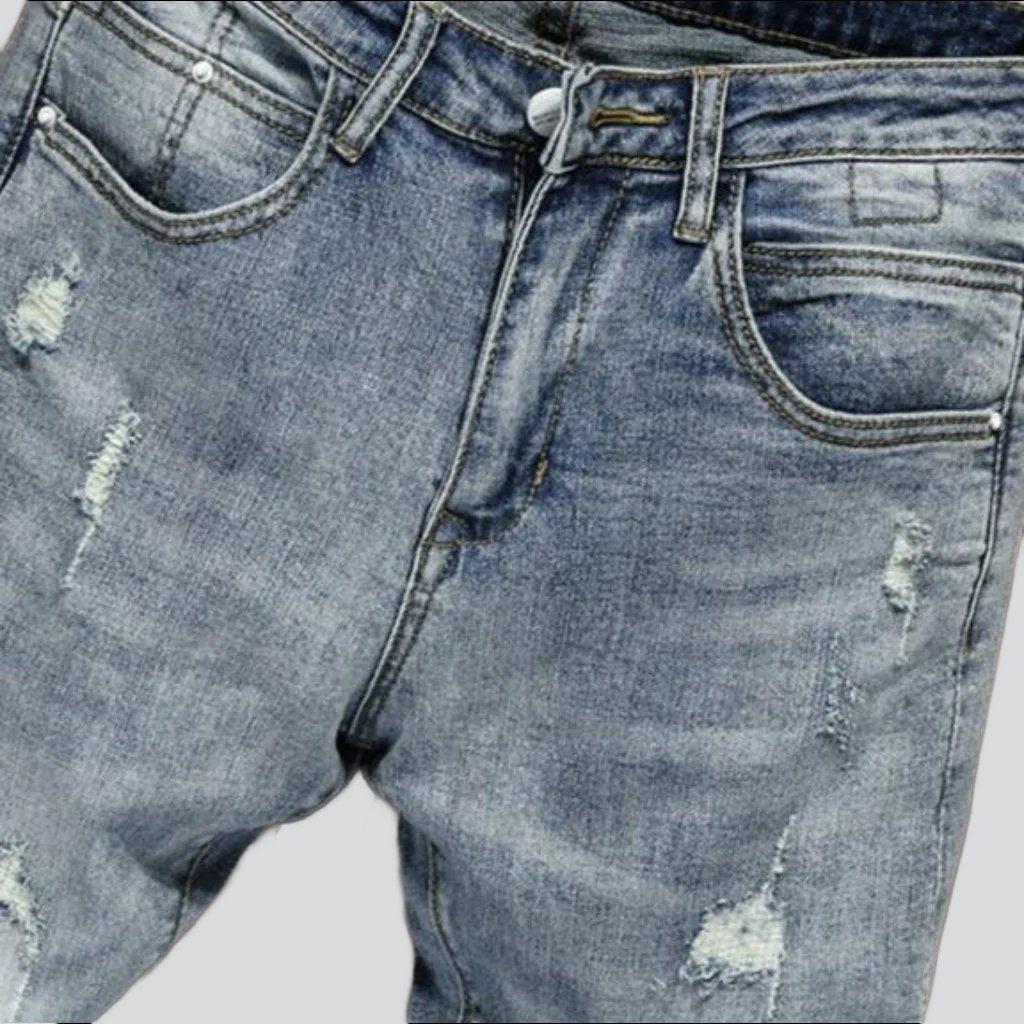 Zerrissene Röhrenjeans für Herren