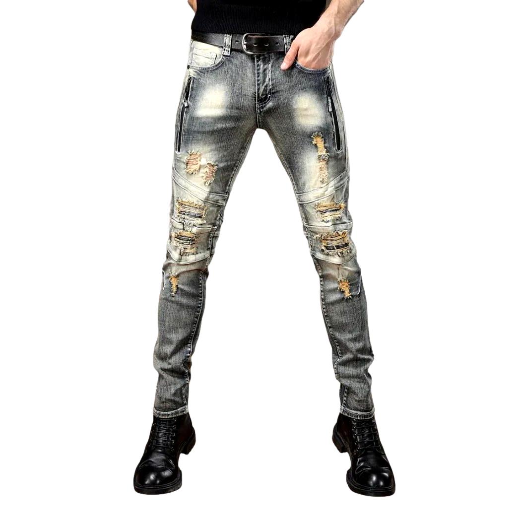 Stylische Herren Bikerjeans im Used-Look