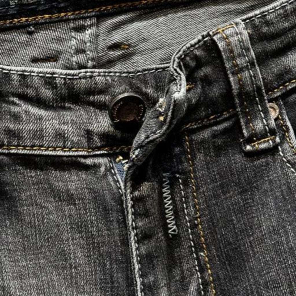 Dark grey men torn jeans