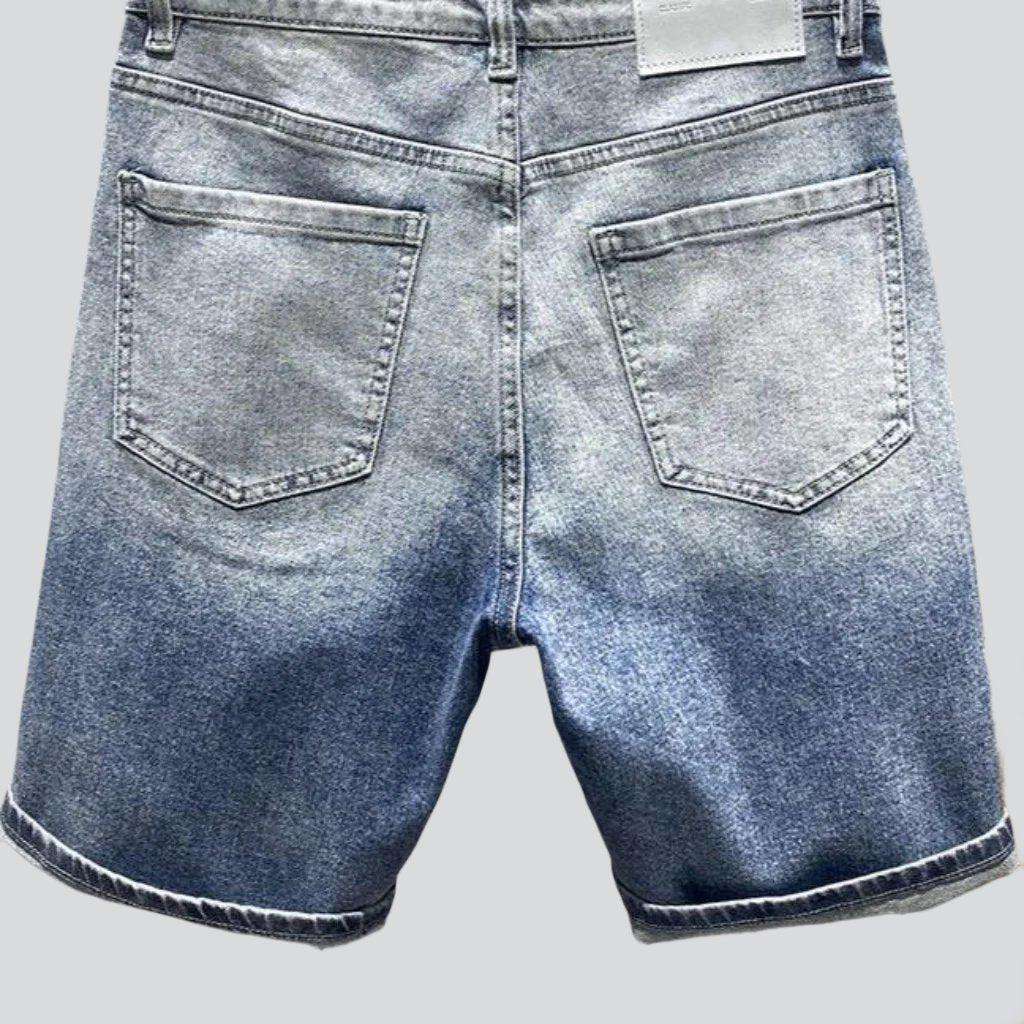 Baggy-Jeansshorts in Kontrastwaschung