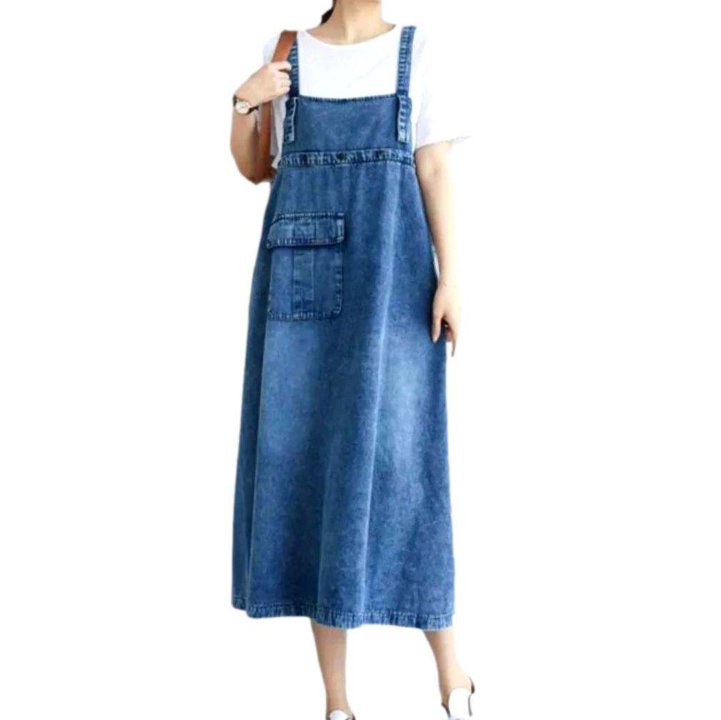 Front cargo pocket denim dress