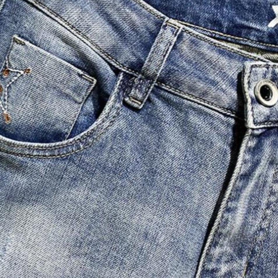 Trendy style baggy vintage jeans