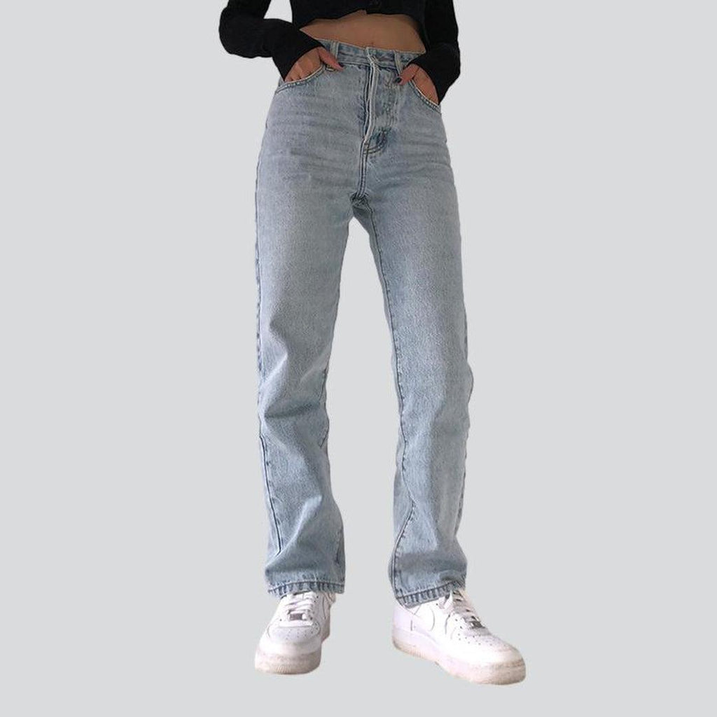 Trendy straight women jeans