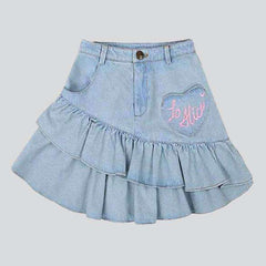 Heart embroidery fills denim skirt