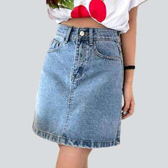 Light wash casual denim skirt