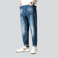 Men medium-wash jeans