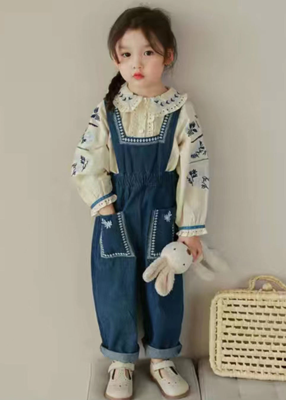 New Embroideried Ruffled Shirts And Denim Pants Girls Two Pieces Set Fall