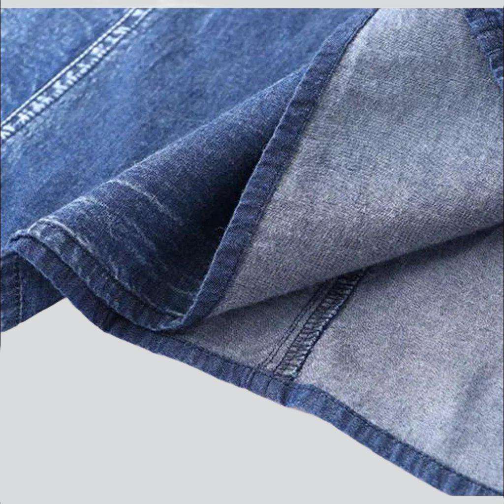 Jeanskleid mit Stickerei im chinesischen Stil