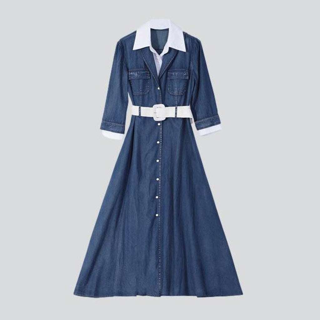 Buttoned denim dress with belt