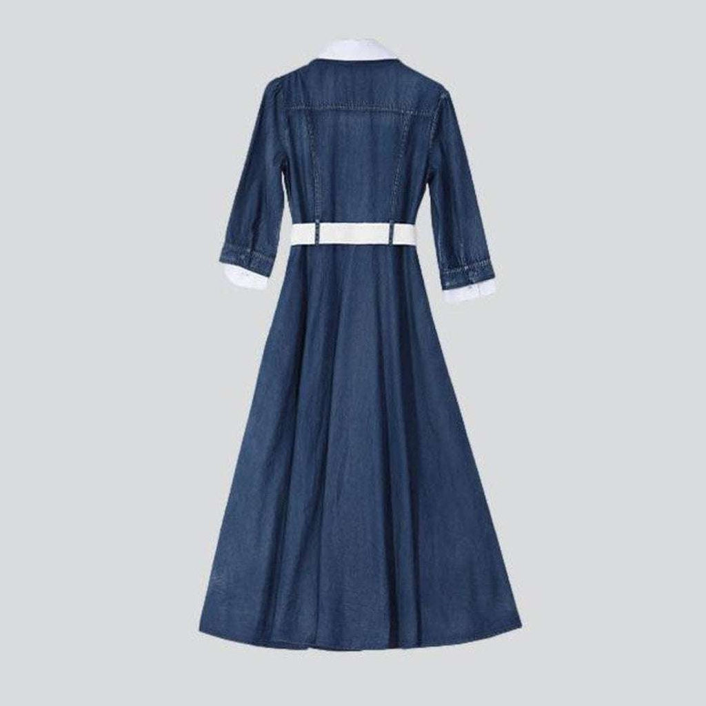 Buttoned denim dress with belt