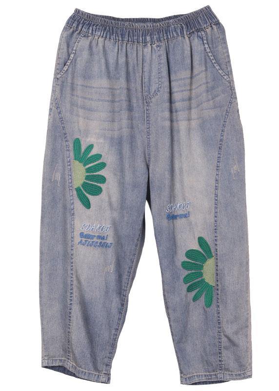 Pantalones vaqueros regulares con bordado azul orgánico