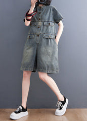 Mono de talla grande de mezclilla azul con cuello redondo y botones de patchwork y manga corta