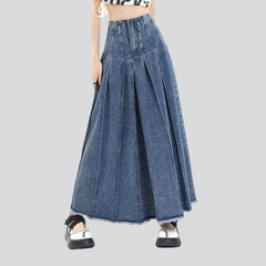 Raw hem pleated denim skirt