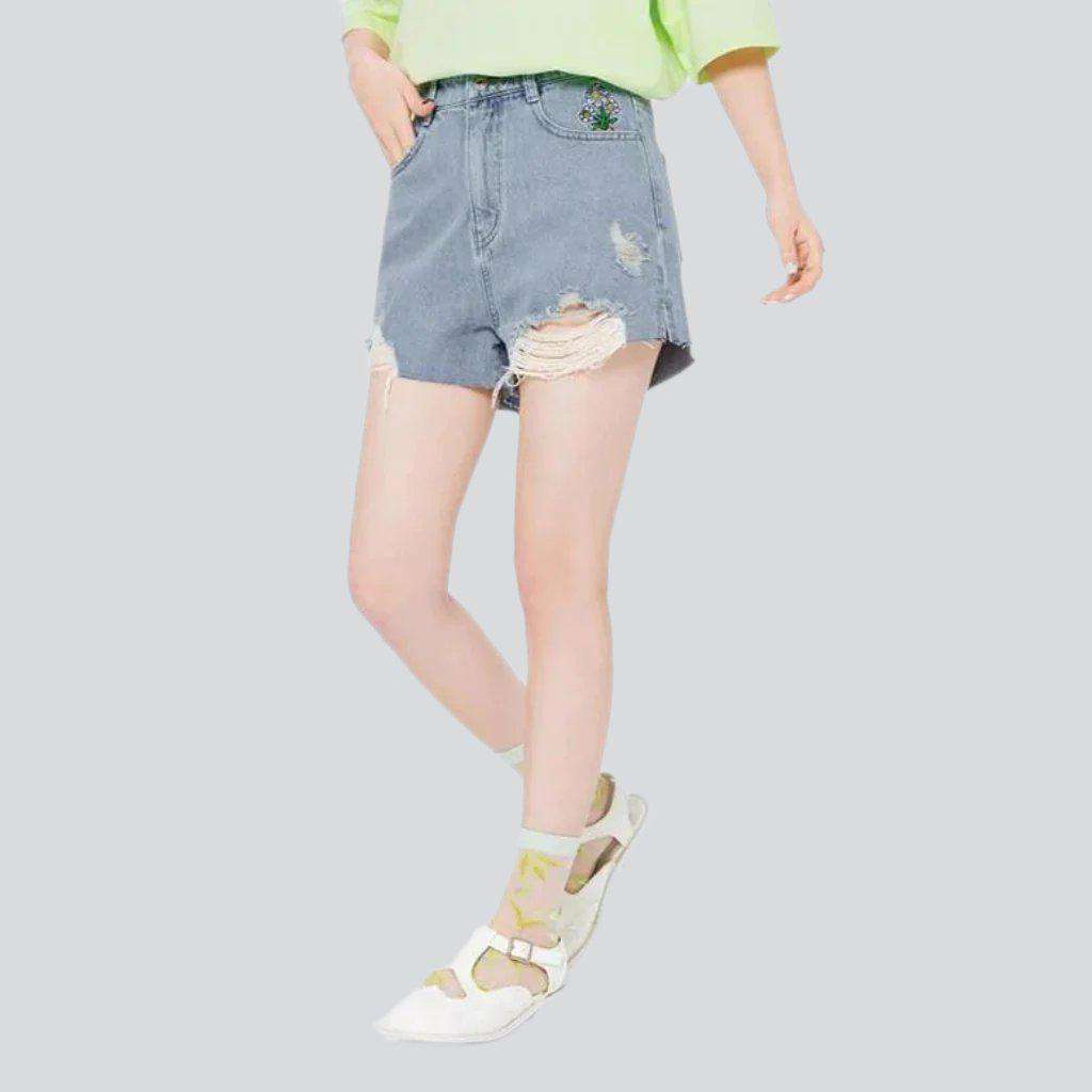 Distressed hem women denim shorts