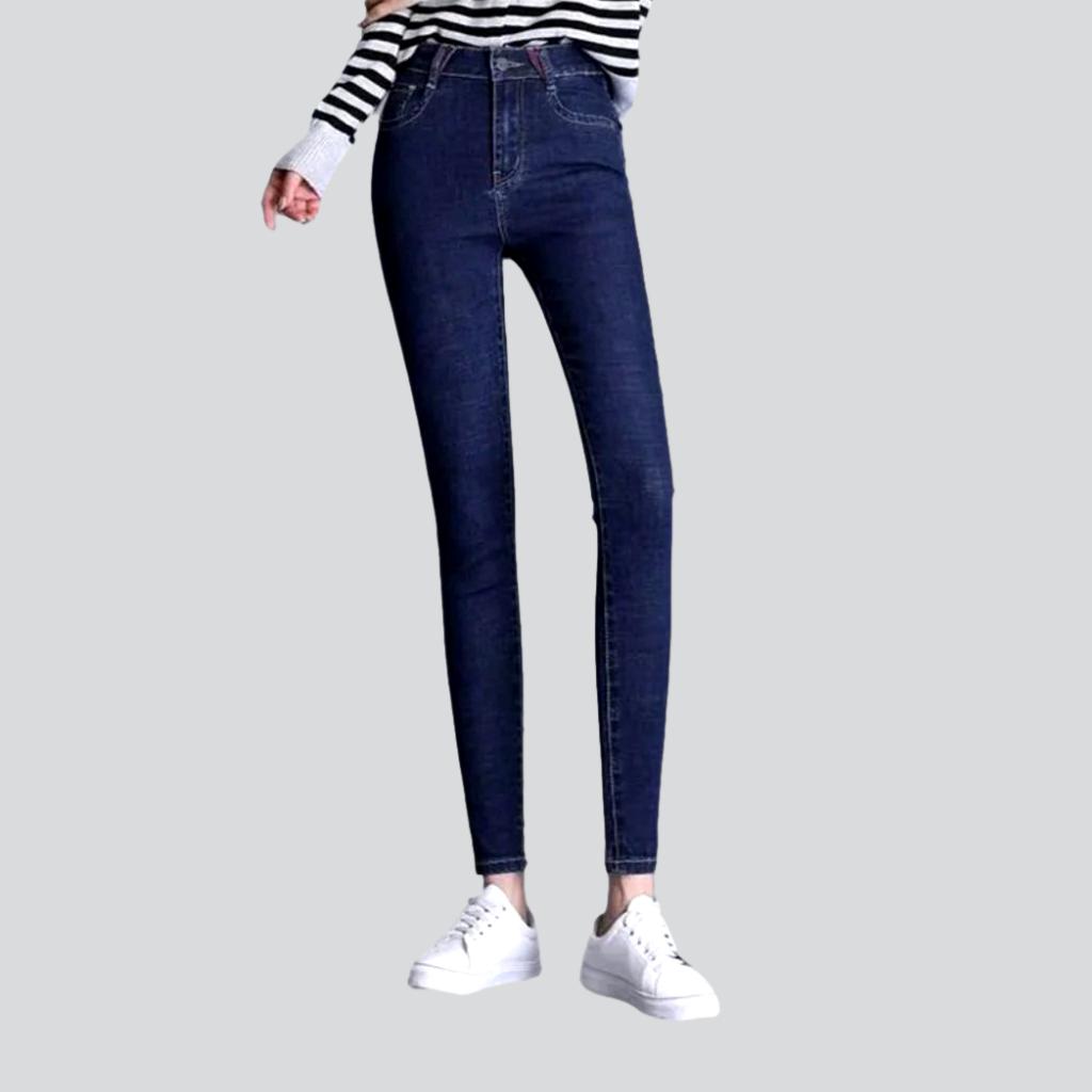 Stretchy skinny jeans for ladies