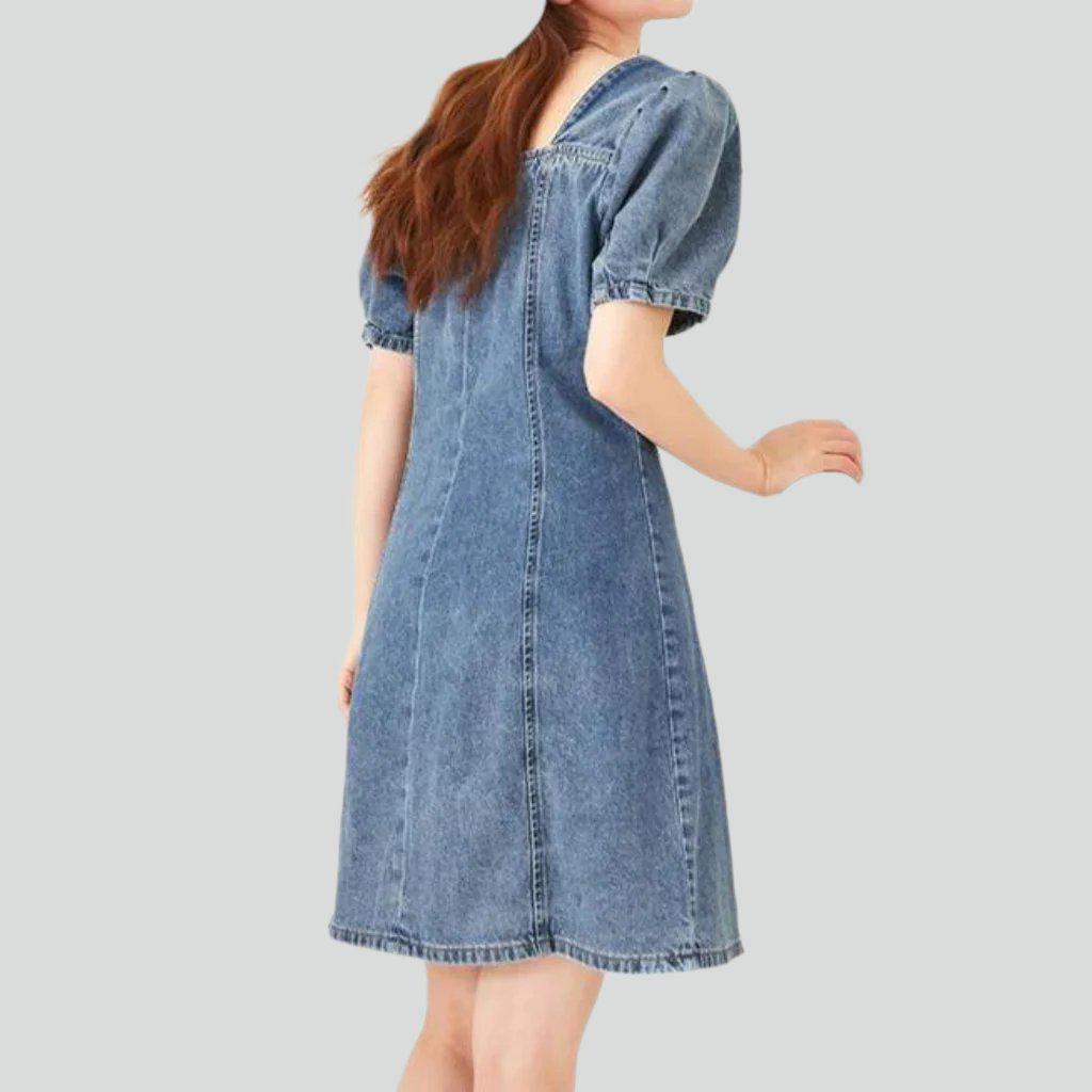 Vintage wash buttoned denim dress