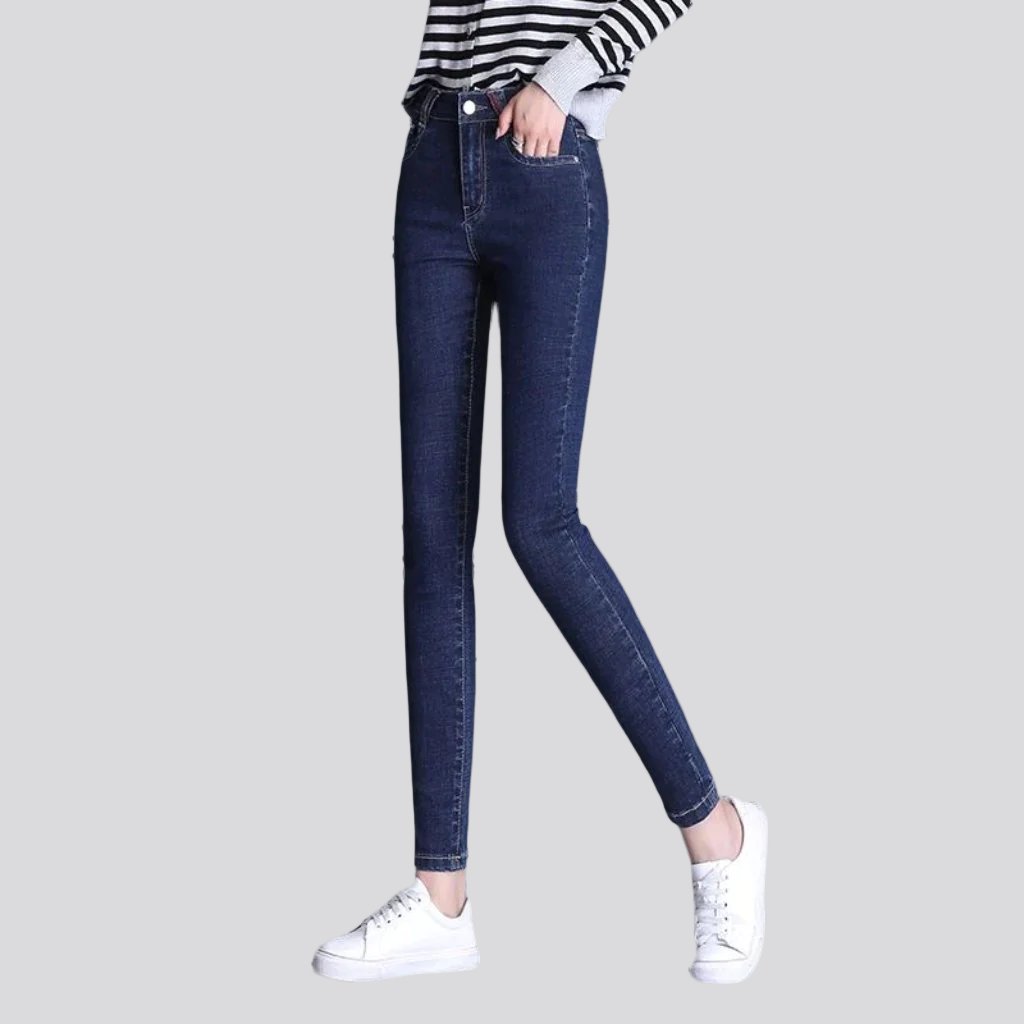 Stretchy skinny jeans for ladies