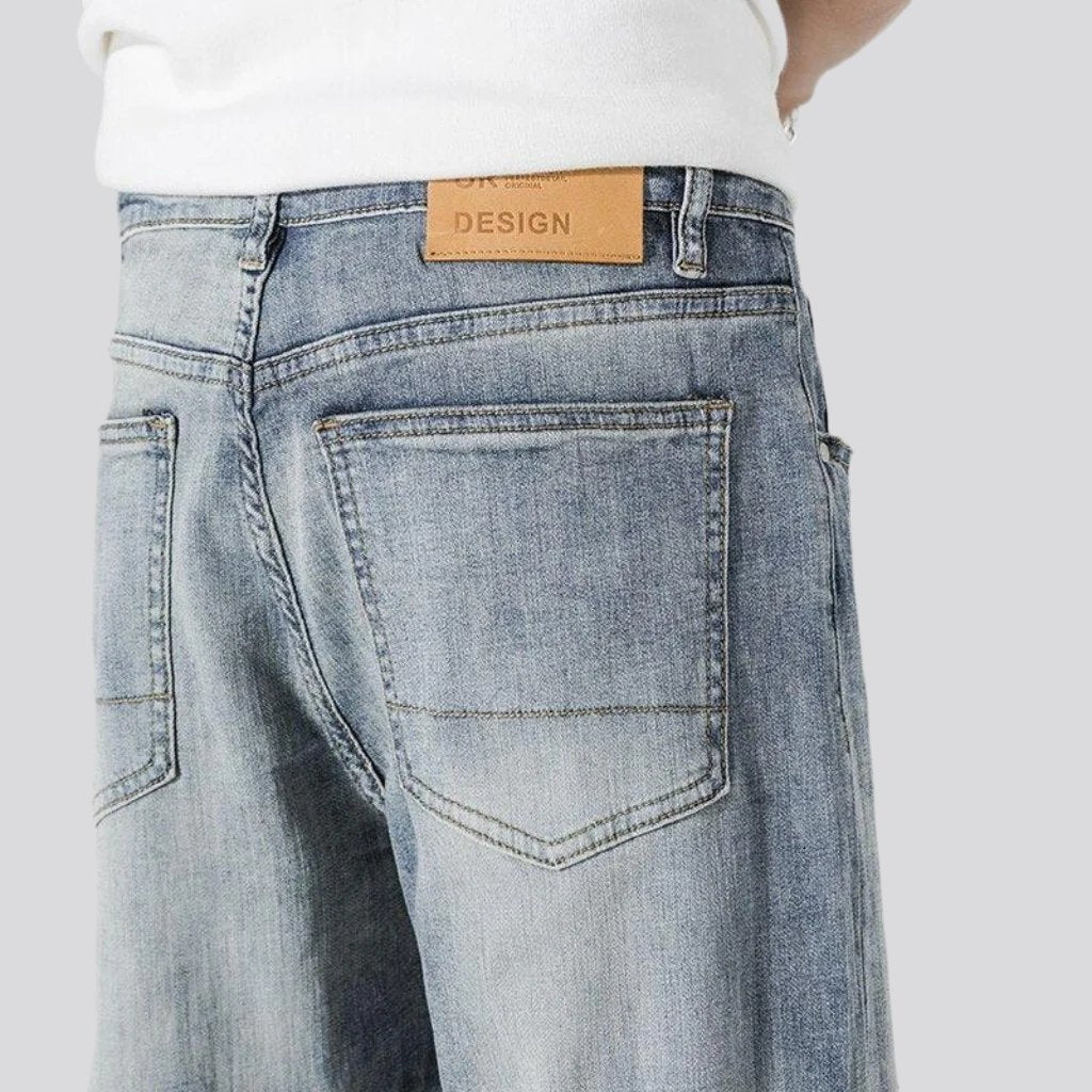 Stonewashed men mid-waist jeans