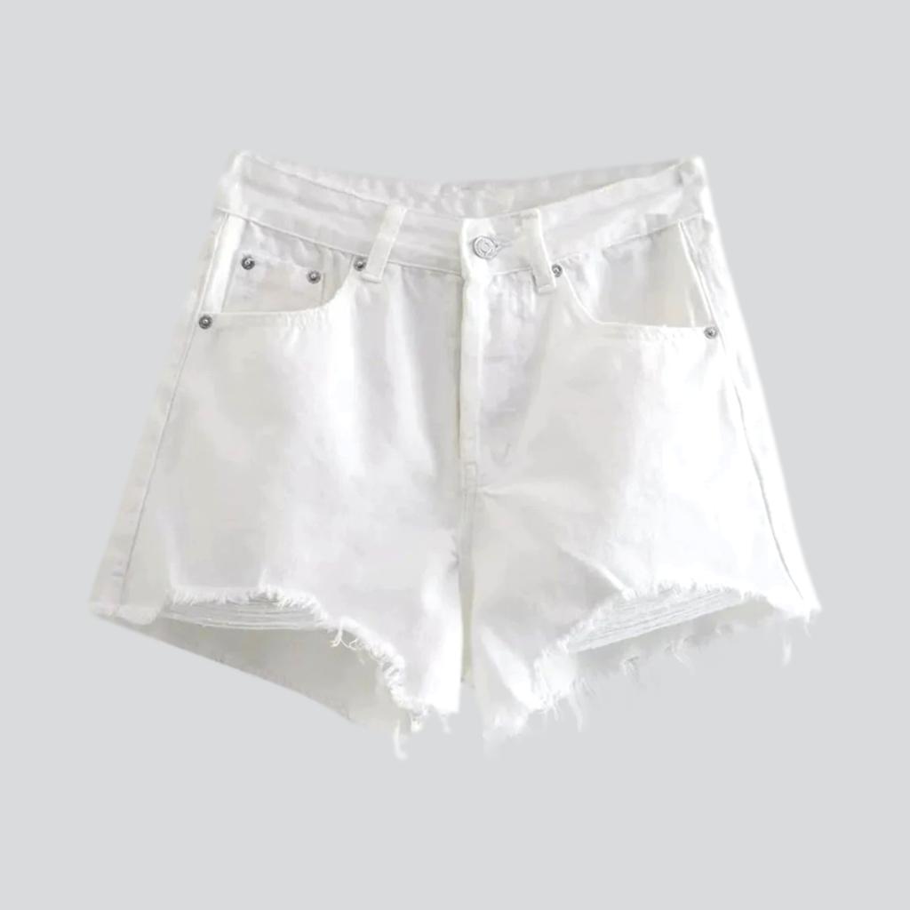 Weite Distressed-Jeansshorts im Streetwear-Stil