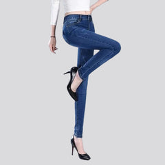 Sanded jeans for women