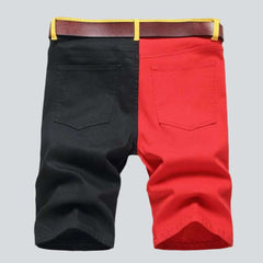 Shorts vaqueros rotos de color negro y rojo