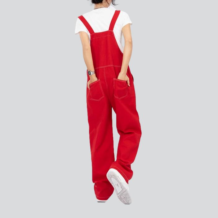 Rote Baggy-Latzhose aus Denim für Damen