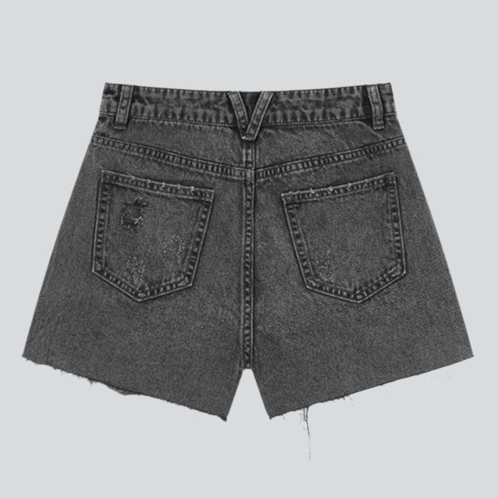 Distressed hem women denim shorts