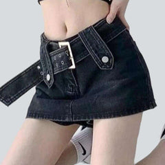 Dark denim skirt with belt