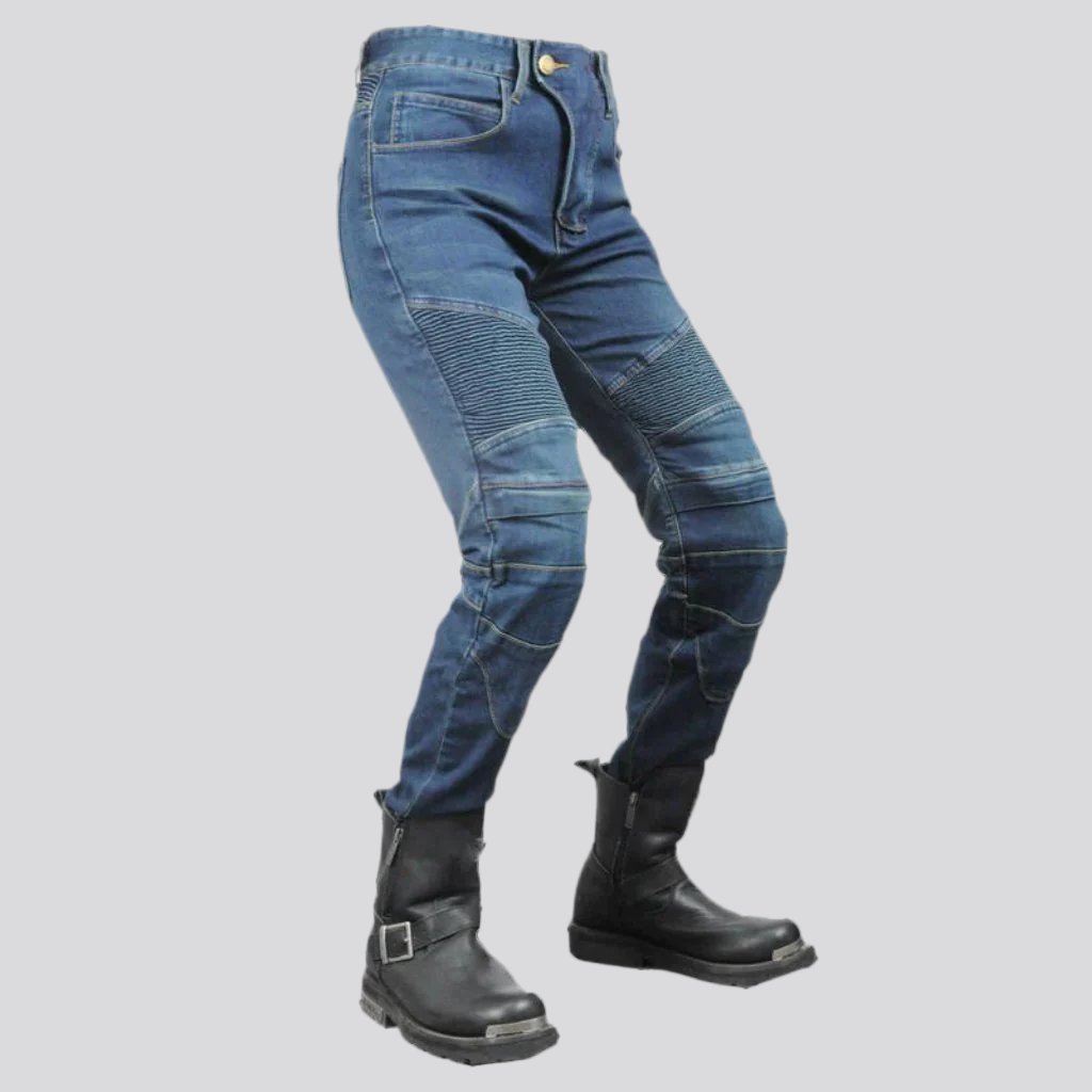 Sanded women riding jeans