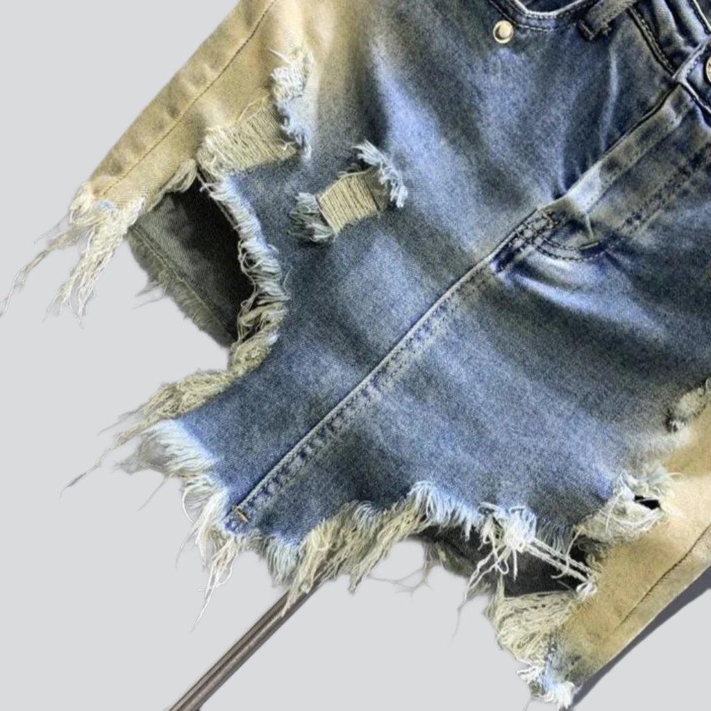 Retro distressed hem denim skort