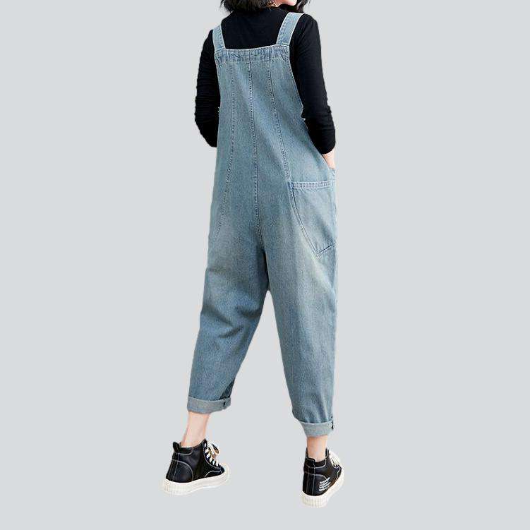 Denim jumpsuit with comfortable pockets