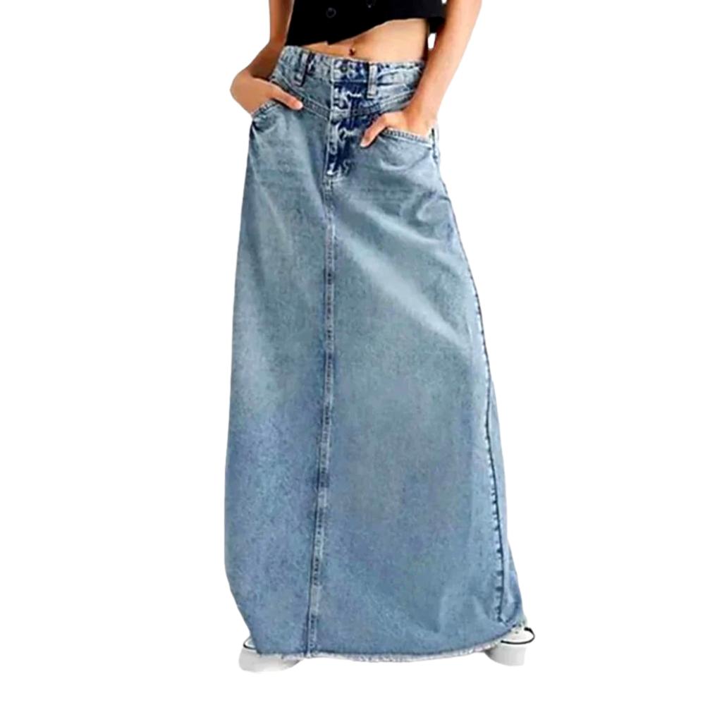 Light-wash women denim skirt