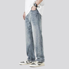 Stonewashed men mid-waist jeans