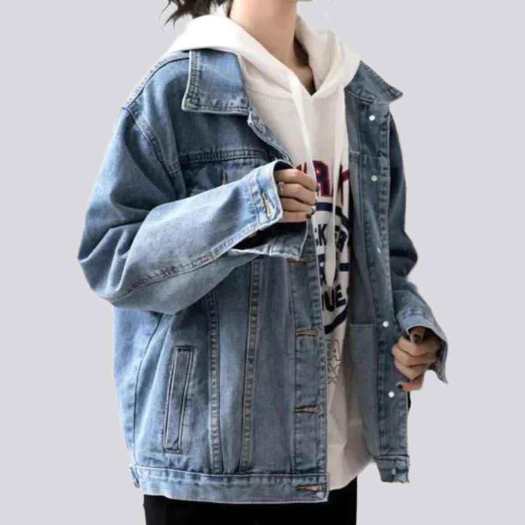 90s light-wash denim jacket for ladies