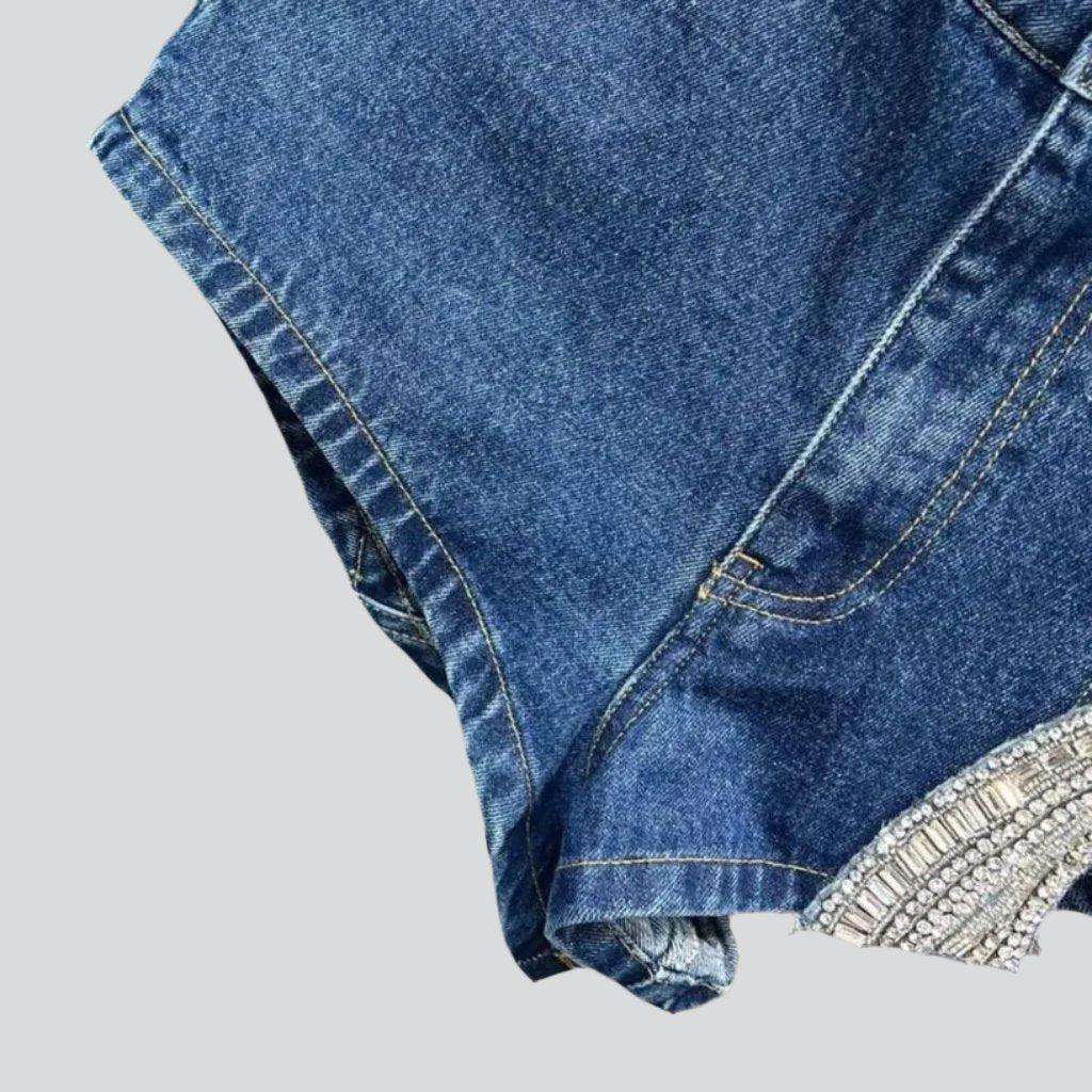 Bestickte Damen-Jeansshorts mit Schlitz