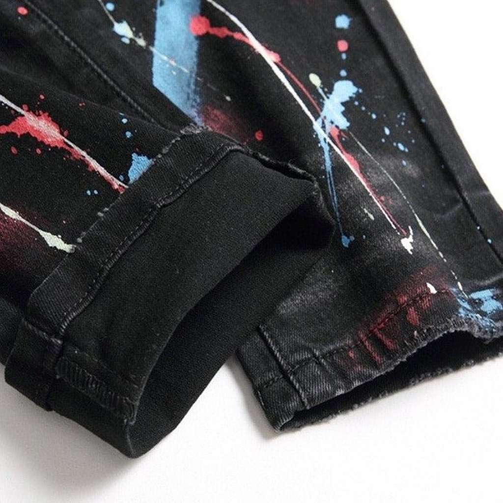 Jeans with color paint splatters