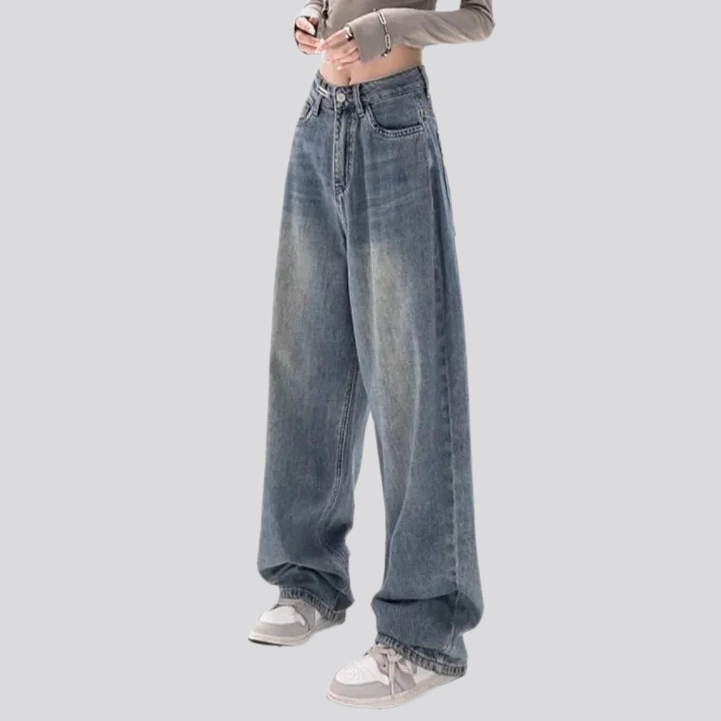 Street sanded jeans for ladies