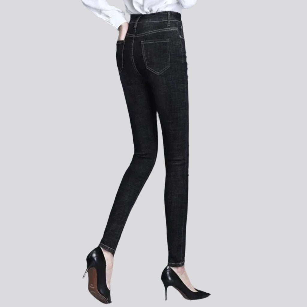 Stretchy skinny jeans for ladies